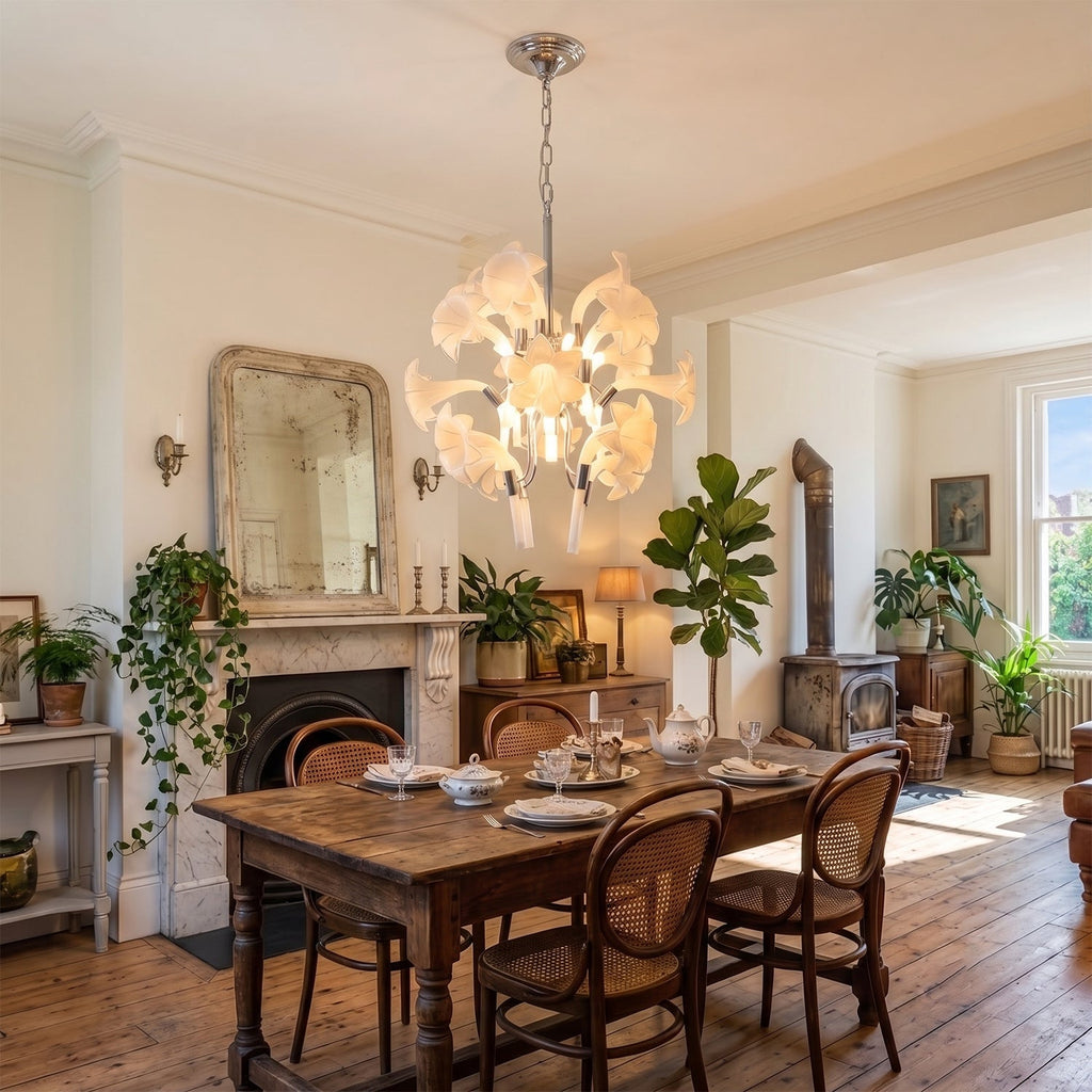 💡 Design Inspiration | Hanging Monet’s Water Lilies on Your Ceiling: The Story Behind the Murano Lily Chandelier